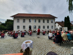 Blasmusik_am_Kirchplatz_010